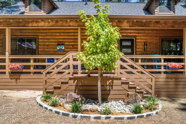 763 E Eagle Point Dr, Mount Vernon, TX 75457