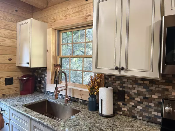 2823 Spurling Hill Way, Sevierville, TN 37862