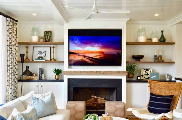 2128 Seville Avenue, Newport Beach, CA 92661