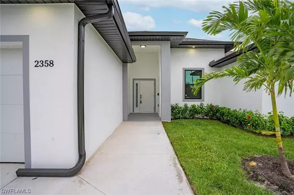 2358 NW 37th AVE, Cape Coral, FL 33993