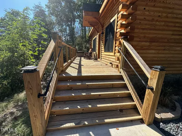 2823 Spurling Hill Way, Sevierville, TN 37862