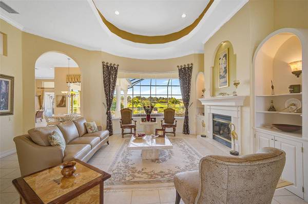 842 MACEWEN DR, Osprey, FL 34229