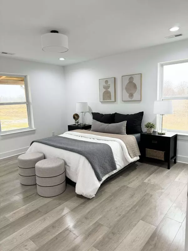 295 Dugout Road, Summertown, TN 38483