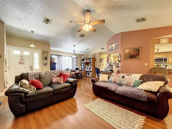 7306 WALNUT ST, New Port Richey, FL 34652