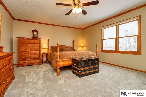 7848 Barrington Place, Lincoln, NE 68516