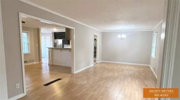 5295 Orange DR SW, Atlanta, GA 30331