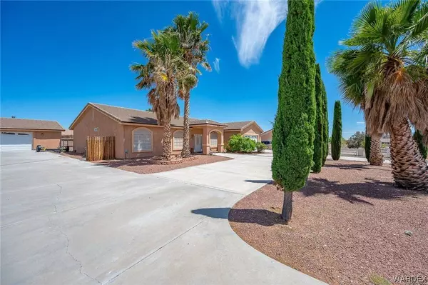 3686 N Saturn DR, Golden Valley, AZ 86413