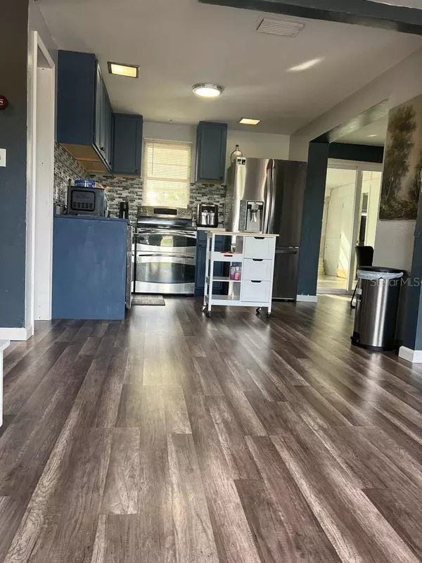 5608 43RD ST E, Bradenton, FL 34203