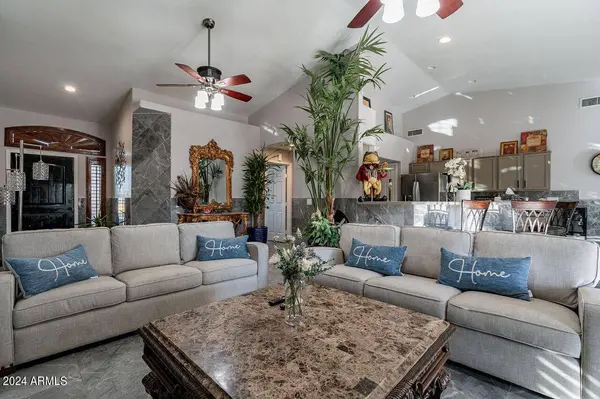 3159 W Baseline Road, Laveen, AZ 85339