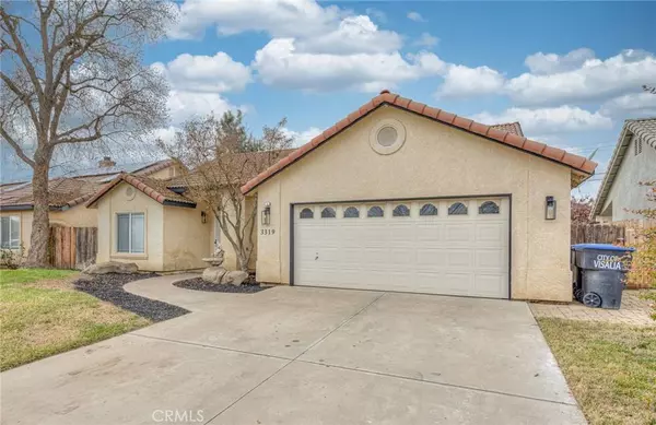 3319 S Martin ST, Visalia, CA 93277
