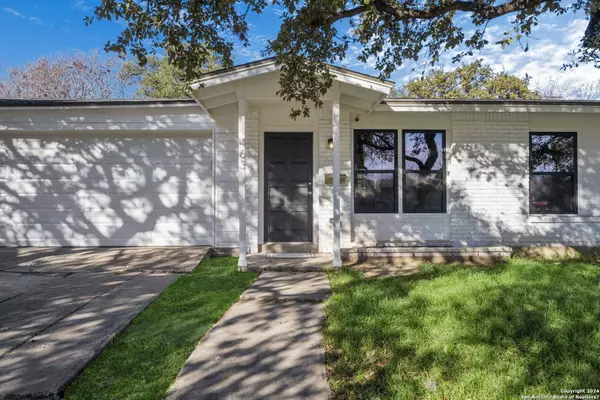 463 MILLWOOD LN, San Antonio, TX 78216-6408