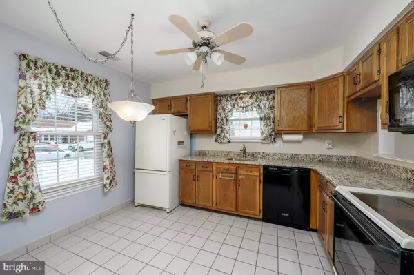 13 W BERWIN WAY, Mount Laurel, NJ 08054