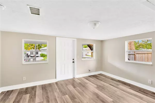 1707 E NEW ORLEANS AVE, Tampa, FL 33610