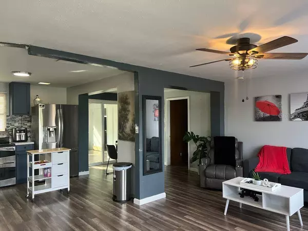 5608 43RD ST E, Bradenton, FL 34203