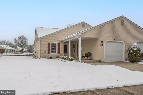 13 W BERWIN WAY, Mount Laurel, NJ 08054