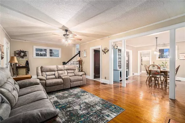 1721 Ashland AVE, St Joseph, MO 64506