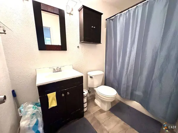 1740 W Brighton Ave UnitA, El Centro, CA 92243