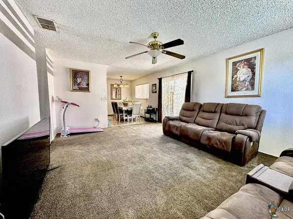 1740 W Brighton Ave UnitA, El Centro, CA 92243