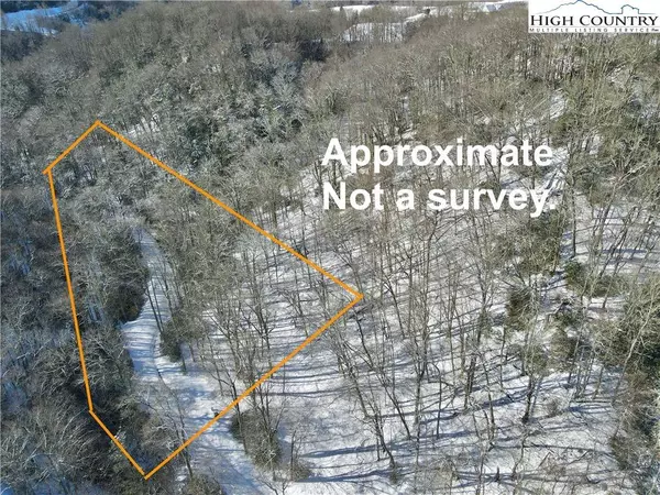 104 Gray Cliffs WAY, Blowing Rock, NC 28605