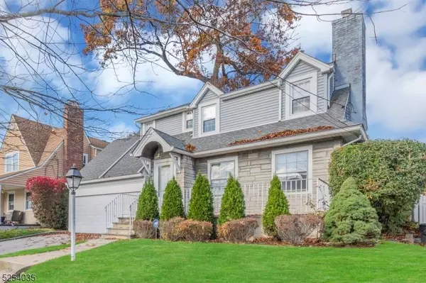 69 Kingston Ave, Hawthorne Boro, NJ 07506