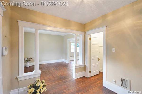 11 Lexington Place, Pontiac, MI 48342