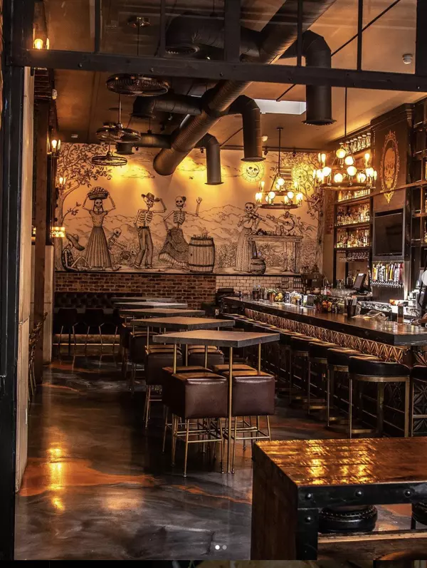 14 E State St, Redlands, CA 92373