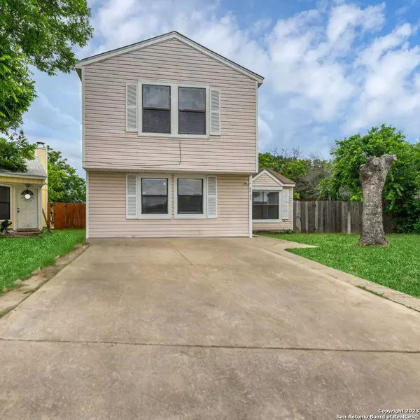 9723 VILLAGE GATE, San Antonio, TX 78250-5702