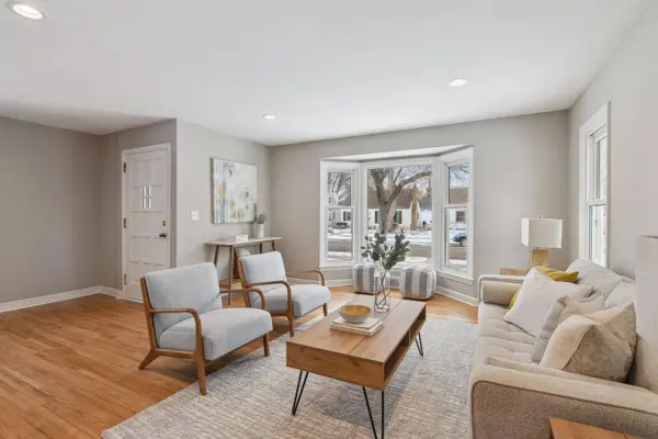 234 6th AVE N, Hopkins, MN 55343