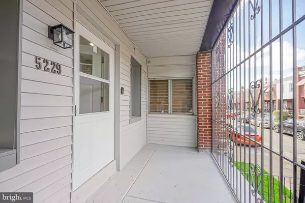 5229 MARLOWE ST, Philadelphia, PA 19124