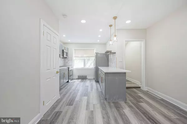 5229 MARLOWE ST, Philadelphia, PA 19124