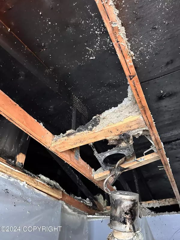 231 N Bunn ST, Anchorage, AK 99508