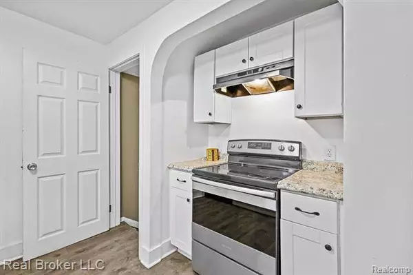 716 W 2ND Street, Davison, MI 48423