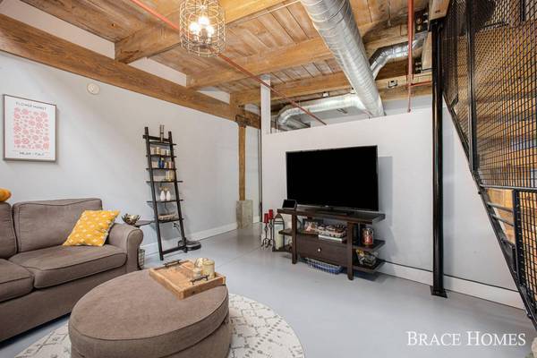 533 Columbia Avenue #160, Holland, MI 49423