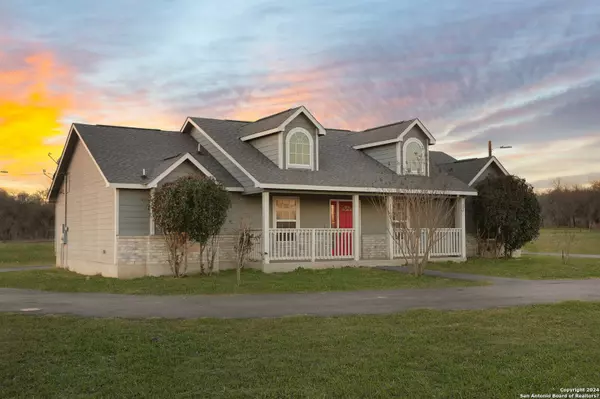 24431 CAMP SITE RD, San Antonio, TX 78264-4519