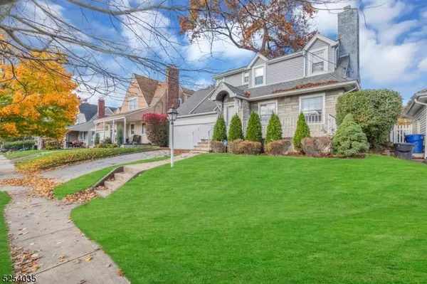 69 Kingston Ave, Hawthorne Boro, NJ 07506