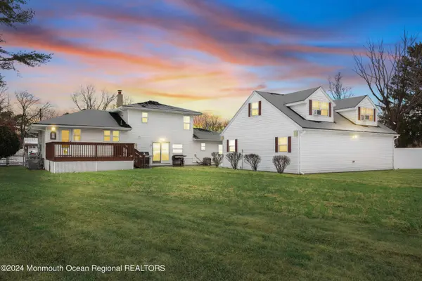 48 Burton Drive, Howell, NJ 07731