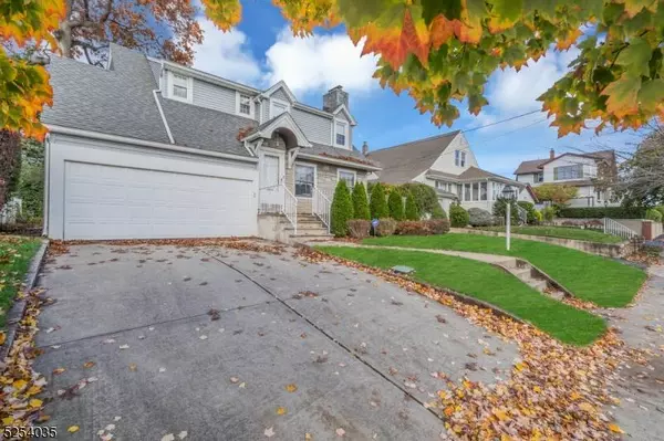 69 Kingston Ave, Hawthorne Boro, NJ 07506