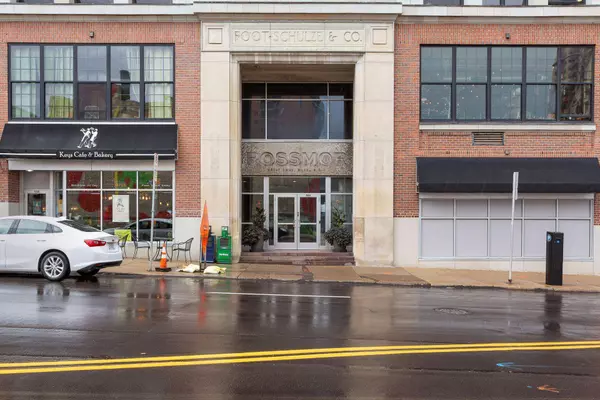 500 Robert ST N #202, Saint Paul, MN 55101