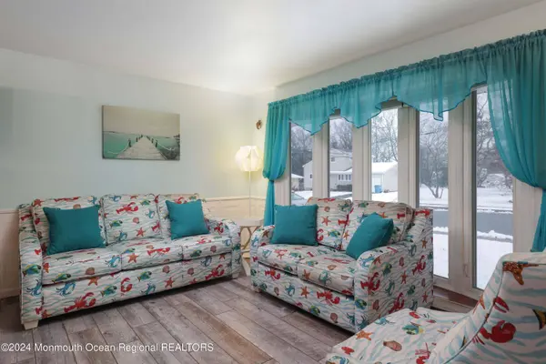 48 Burton Drive, Howell, NJ 07731