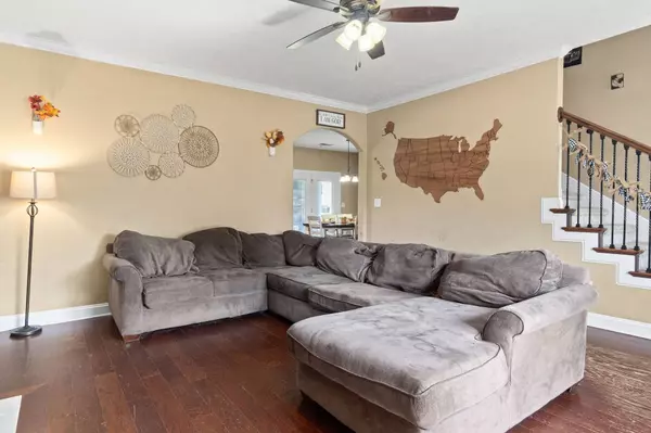 712 Evergreen Ct, Clarksville, TN 37040