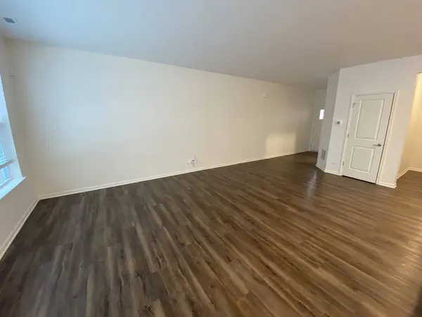 1009 Draper Road, Mchenry, IL 60050