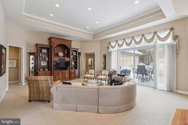 22 VILLAGIO CT, Cherry Hill, NJ 08003