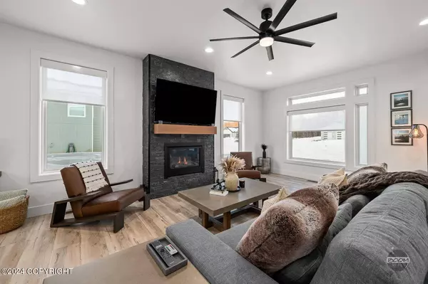 8920 E Windy Woods LOOP, Palmer, AK 99645