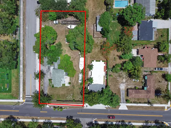 117 SW 4th ST, Delray Beach, FL 33444