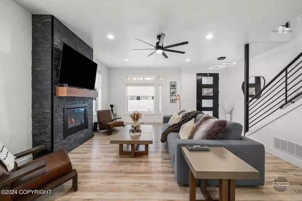 8920 E Windy Woods LOOP, Palmer, AK 99645