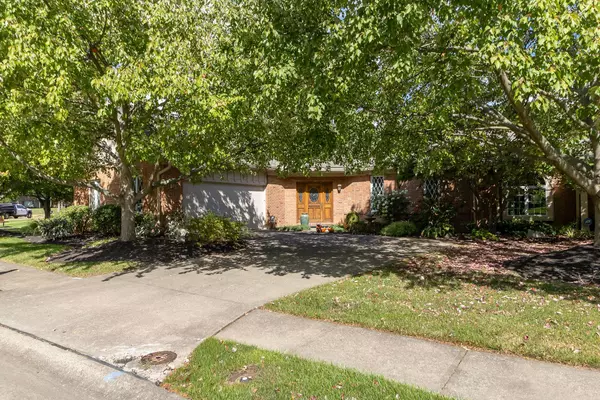 872 Windsor Green Drive, Villa Hills, KY 41017