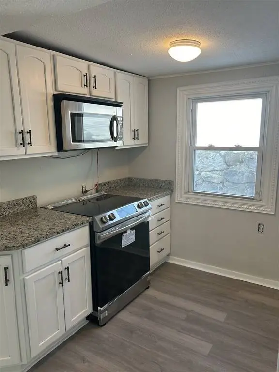 127 West St, Gardner, MA 01440