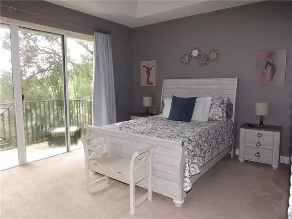 1640 42nd SQ #104, Vero Beach, FL 32960