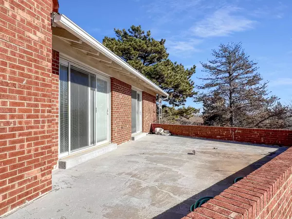 521 Lake Drive, Alva, OK 73717