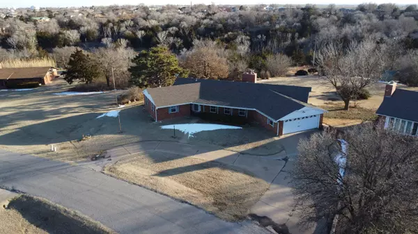 521 Lake Drive, Alva, OK 73717